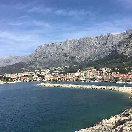 Διαμέρισμα Burich *